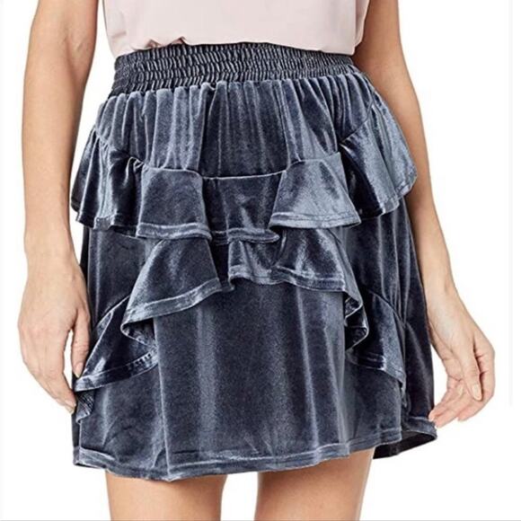 THE FIFTH LABEL Velvet Exhibition Mini Skirt Medium NWT - Picture 1 of 9